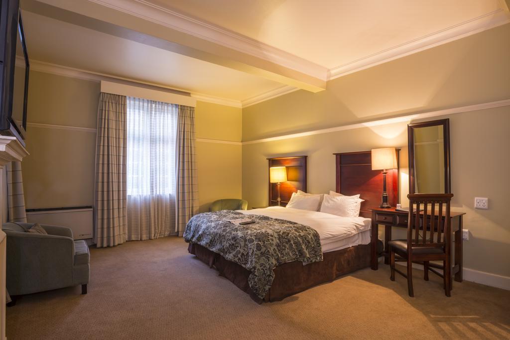Imperial Hotel By Misty Blue Hotels Pietermaritzburg Esterno foto