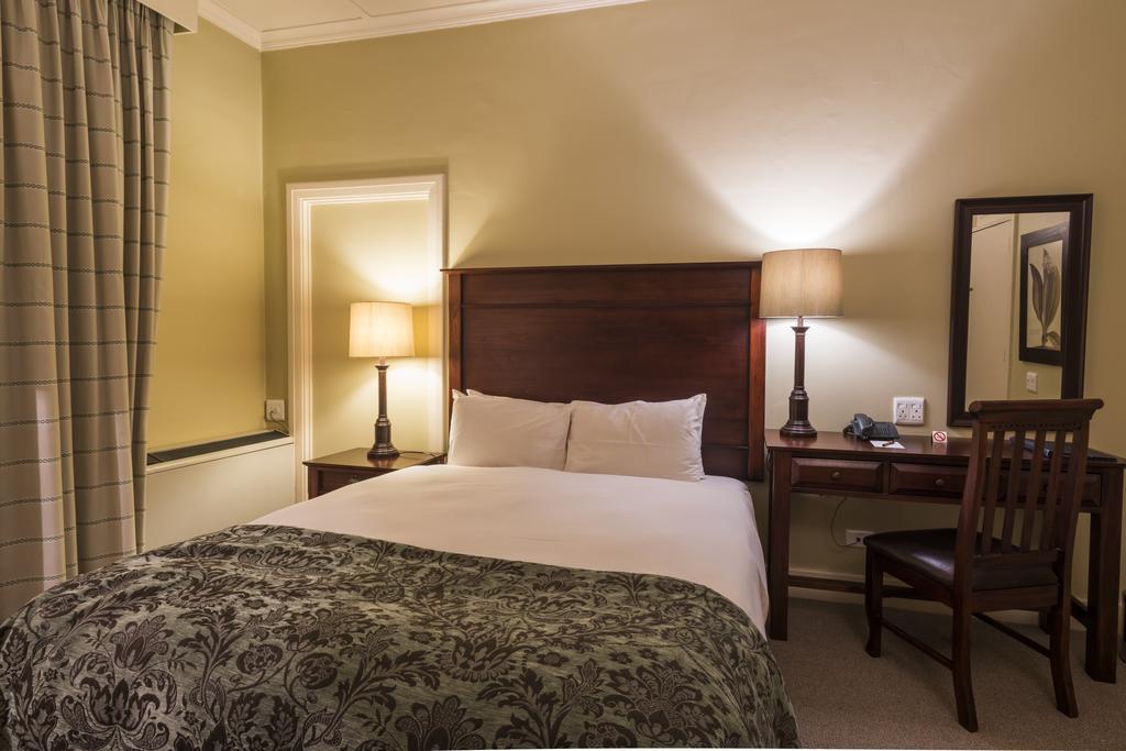 Imperial Hotel By Misty Blue Hotels Pietermaritzburg Esterno foto