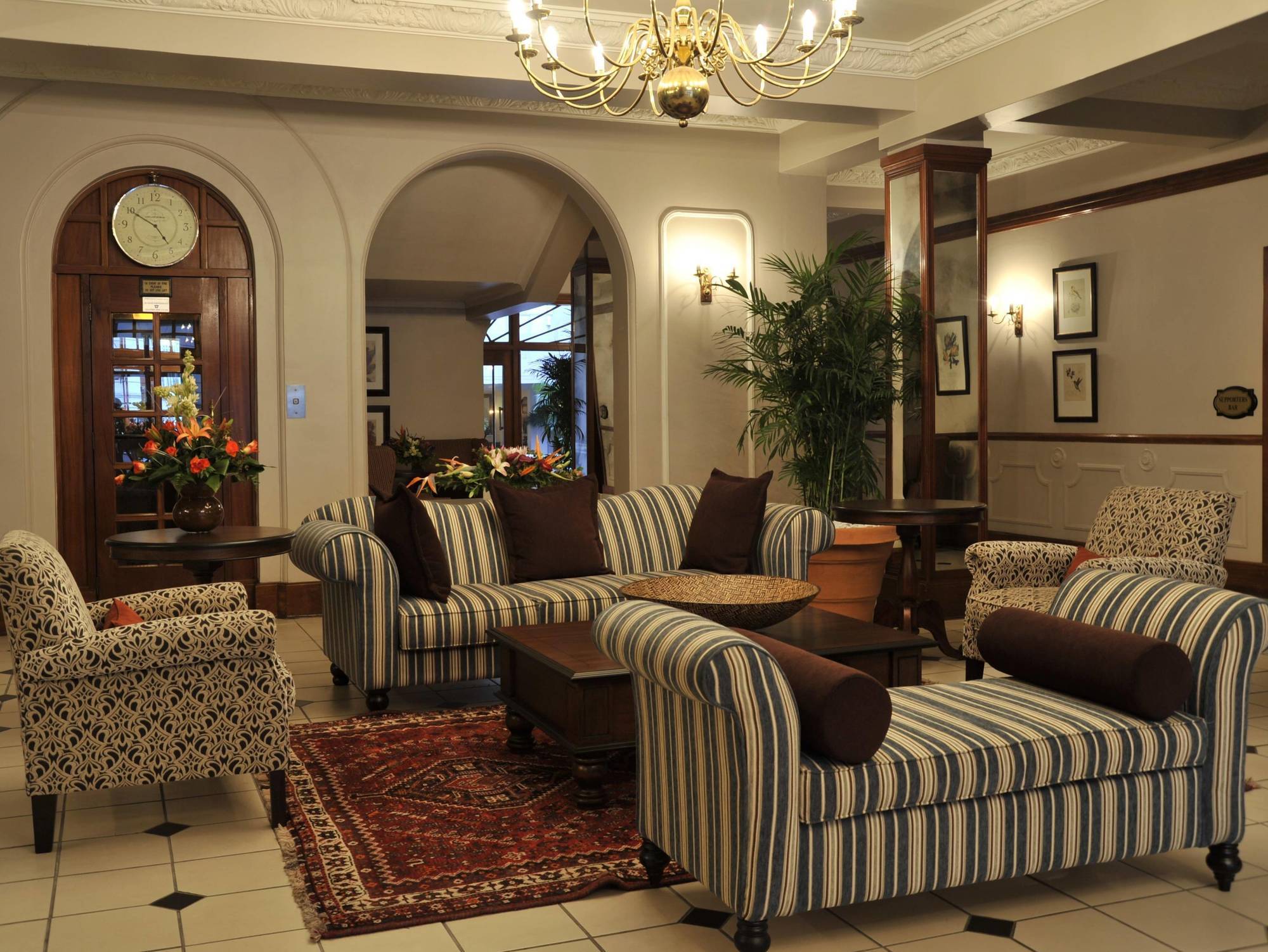 Imperial Hotel By Misty Blue Hotels Pietermaritzburg Esterno foto